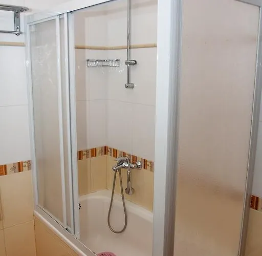 アパート Silvia ポレッチ